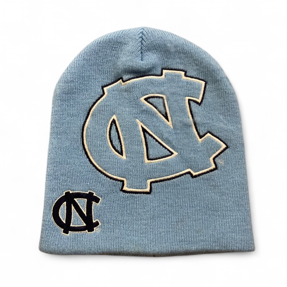 Vintage 90’s Embroidered UNC Tar Heels Beanie
